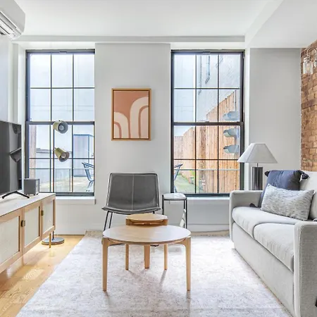 Downtown Bk 1Br W Roof Gym Nr Train Nyc-698 Apartment